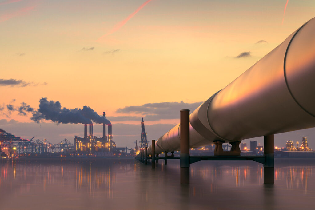 Oil and gas communication systems supporting safe operations across pipeline and refinery infrastructure